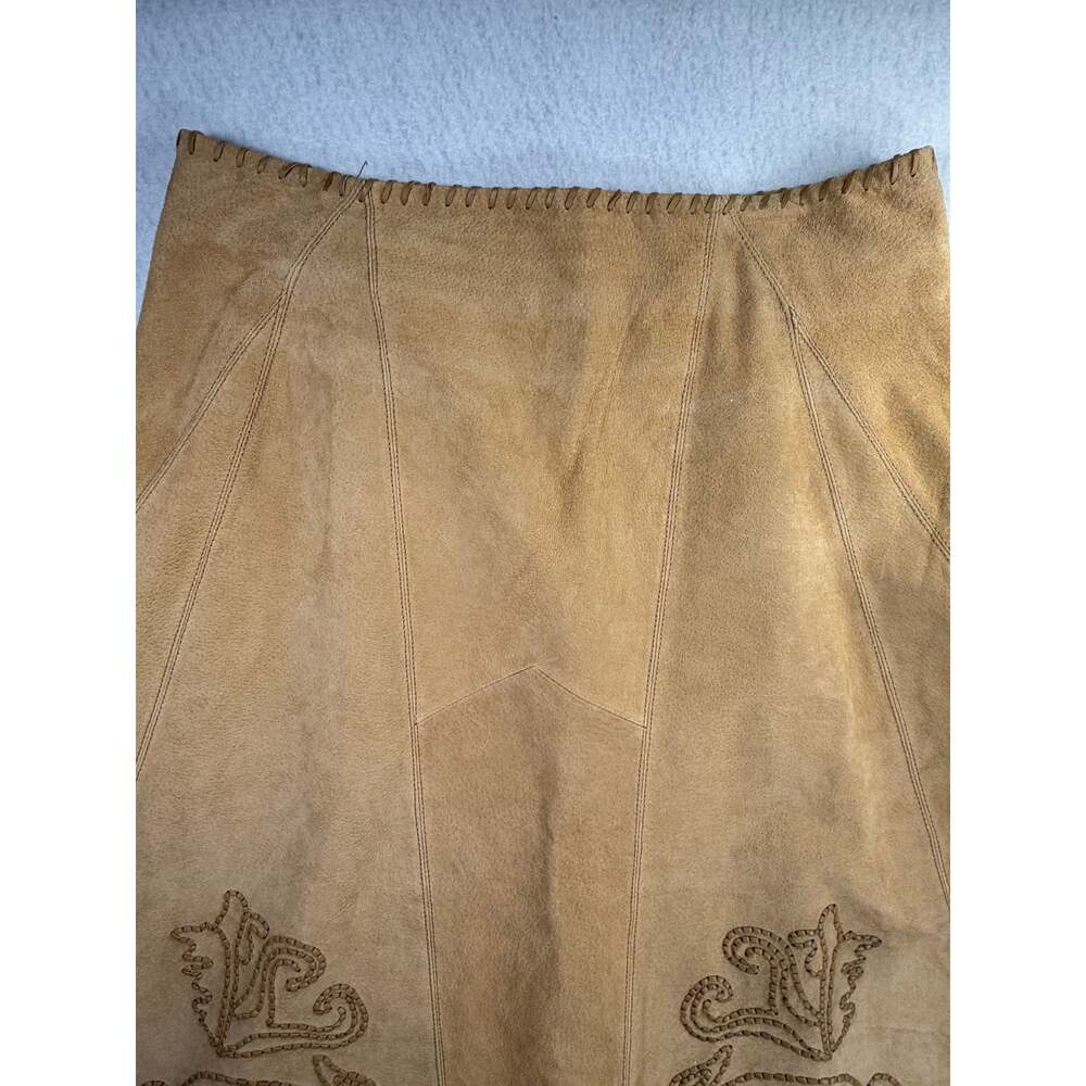 Peck & Peck Weekend Vintage Boho Embroidered Tan Suede A-Line Skirt Size 10 - Picture 9 of 9
